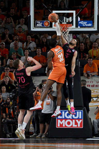 积极补位 积极补位