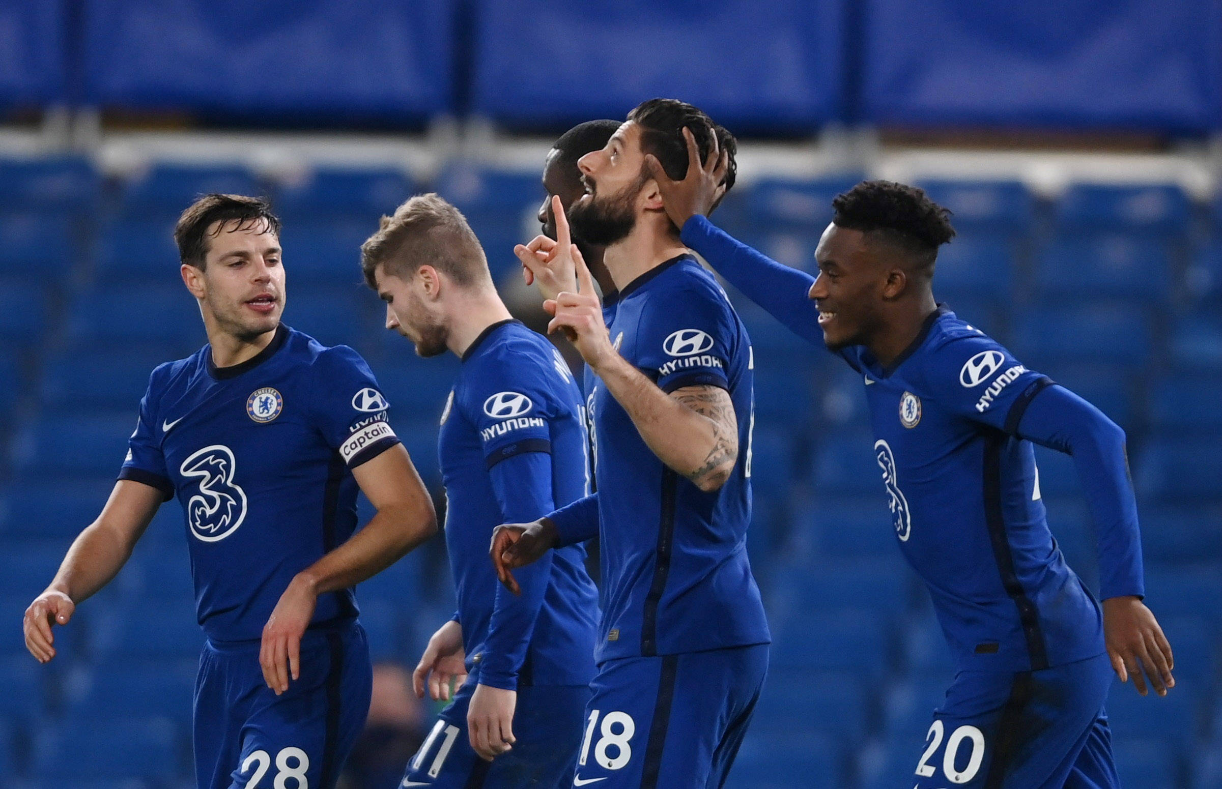 馨妤在面临 馨妤在面临