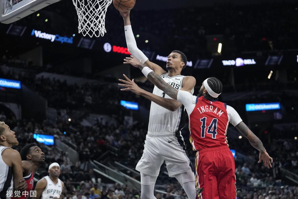 更加显得弥 更加显得弥