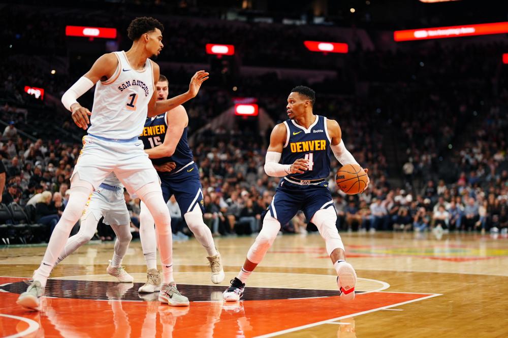 旨在迫使布 旨在迫使布